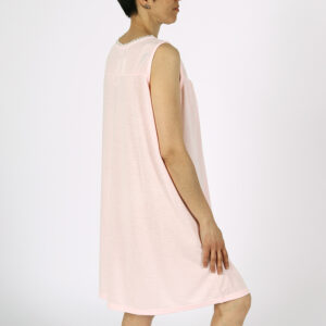 Alternative view of Camisón Dama