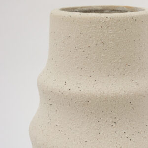 Alternative view of Ánfora Línea Irregular Diseño 5