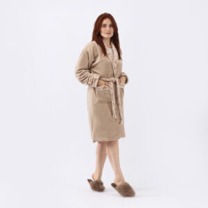 Bata Coral Cuello Estampado