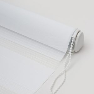Alternative view of Cortina Roller Cebra